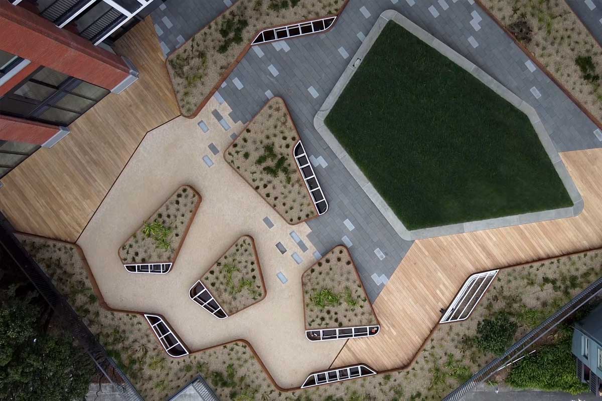 France St Apartments top